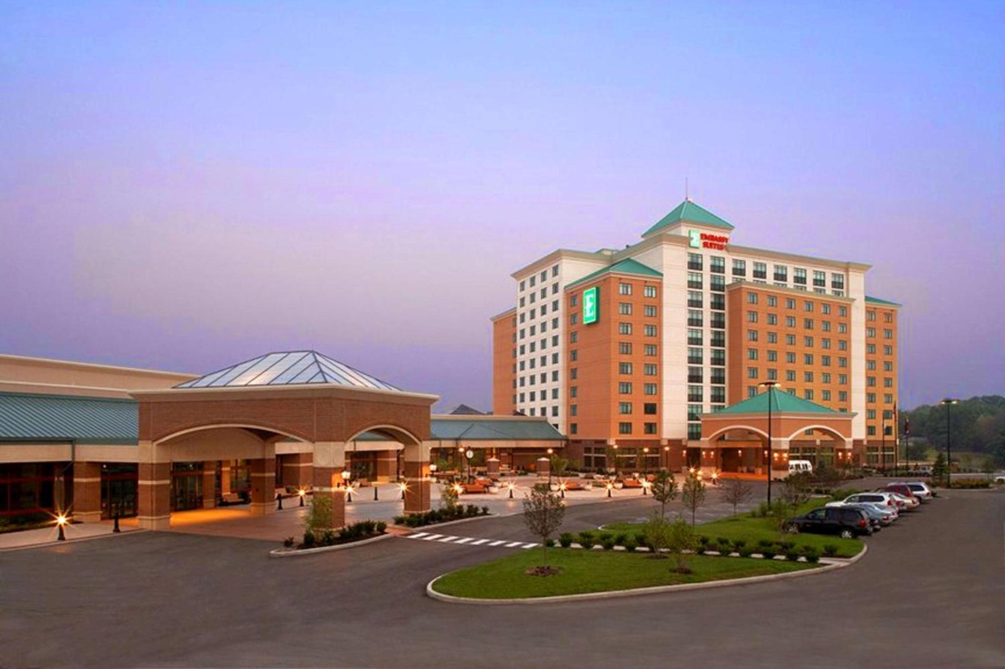 Embassy Suites By Hilton Saint Louis Saint Charles Exterior photo